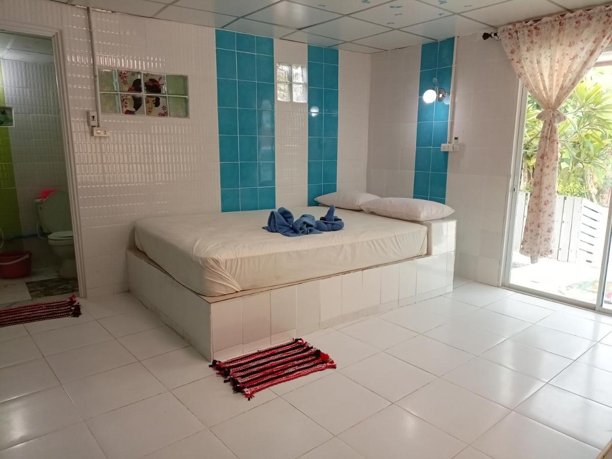 Kanjana Resort Сурат Тхани Екстериор снимка